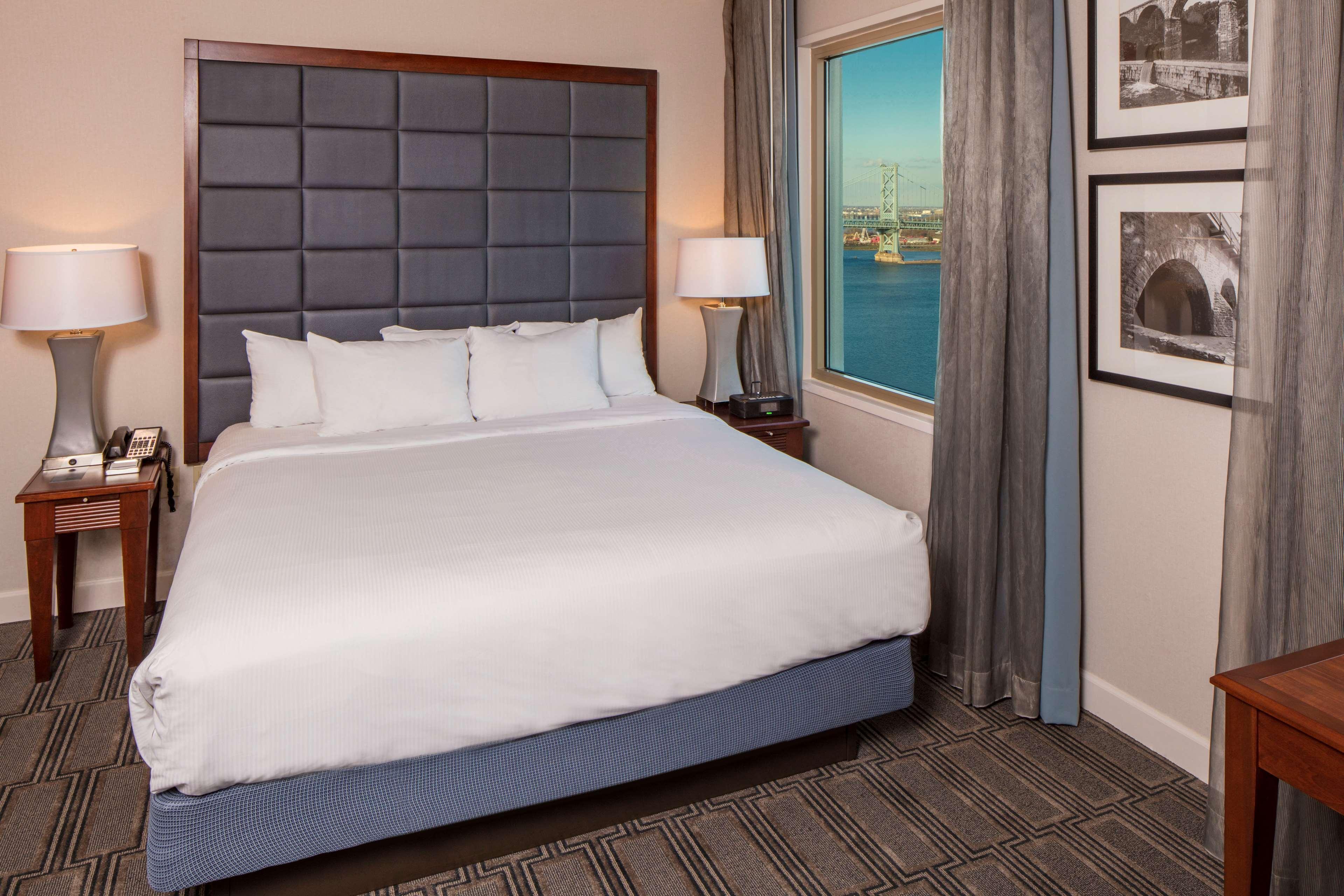 Hilton Philadelphia At Penn'S Landing Hotel Phòng bức ảnh