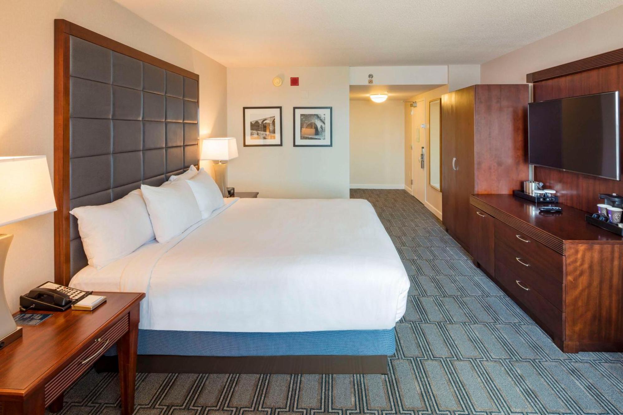 Hilton Philadelphia At Penn'S Landing Hotel Ngoại thất bức ảnh
