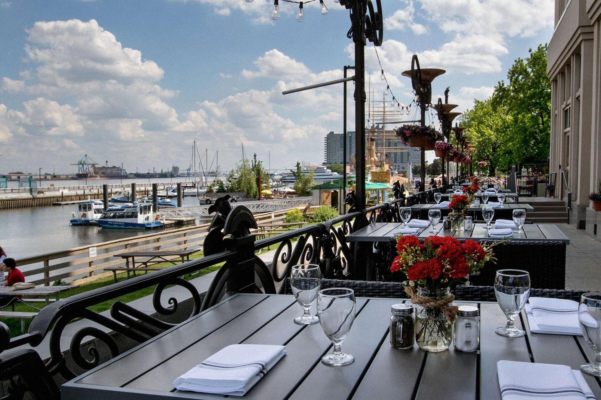 Hilton Philadelphia At Penn'S Landing Hotel Ngoại thất bức ảnh